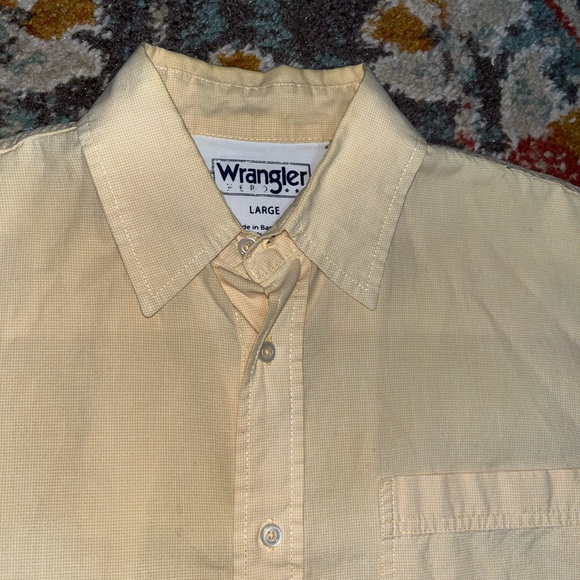 Wrangler mens short sleeve button up shirt size L pale yellow - Picture 5 of 6